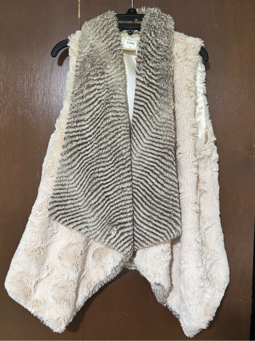 Esley Collection Two-Tone Faux Fur Open Vest in Cream and Taupe